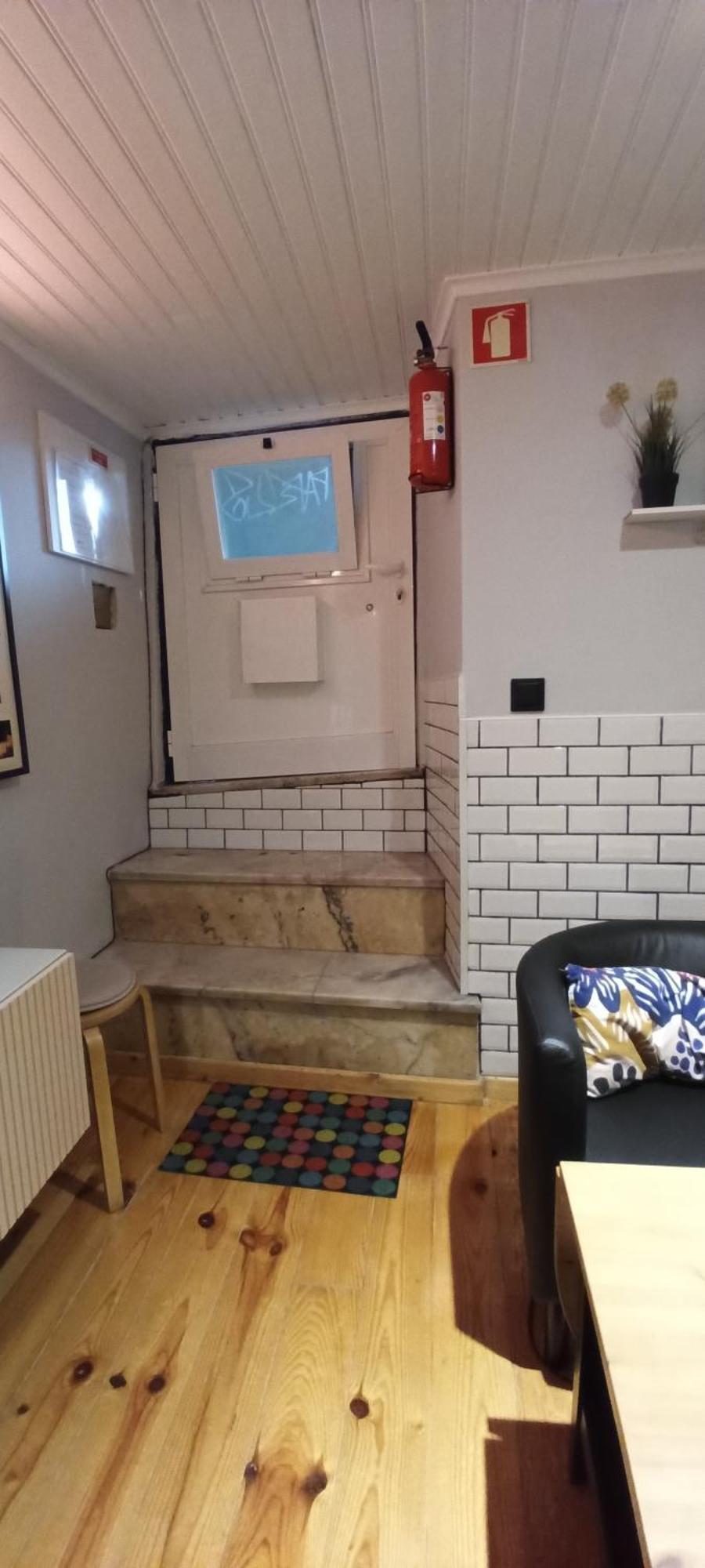 Lisbon Underground Apartment Екстер'єр фото