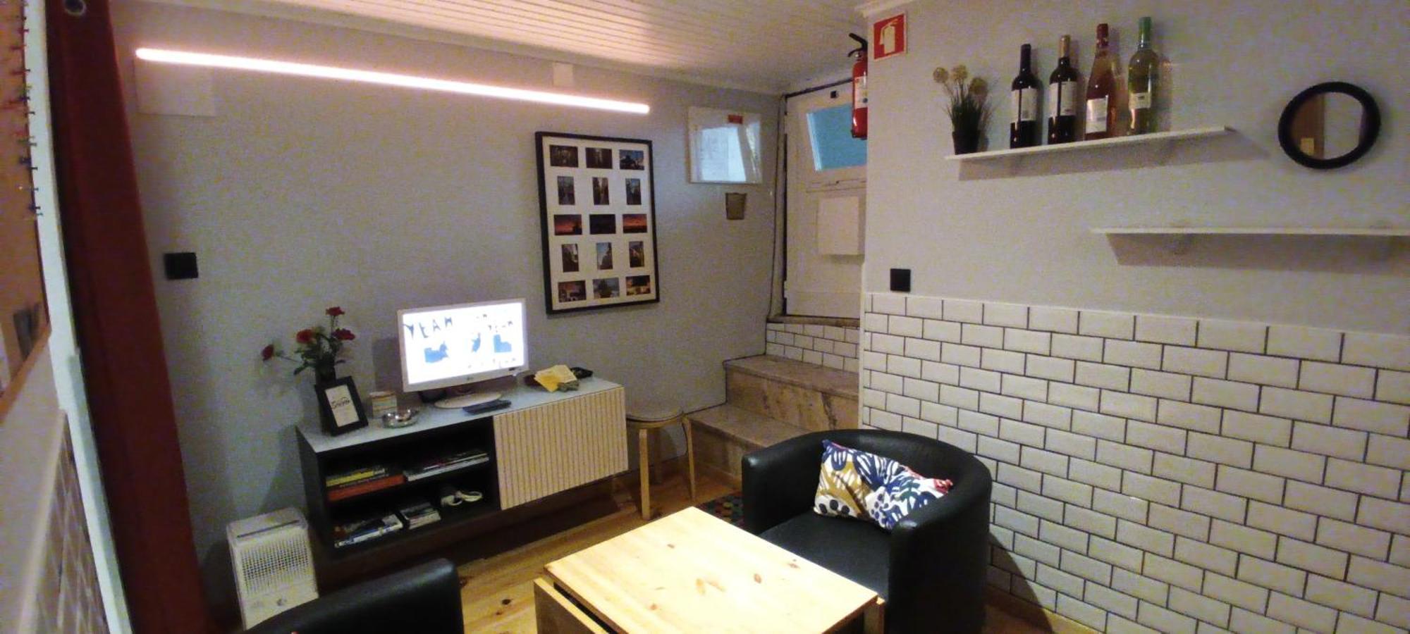 Lisbon Underground Apartment Екстер'єр фото